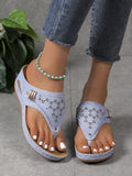 Fligmm Summer New Herringbone Trailer Stitching, Sloping Heels, Thick Soles, Foot Clips, Hollowed-Out New Flip-Flops